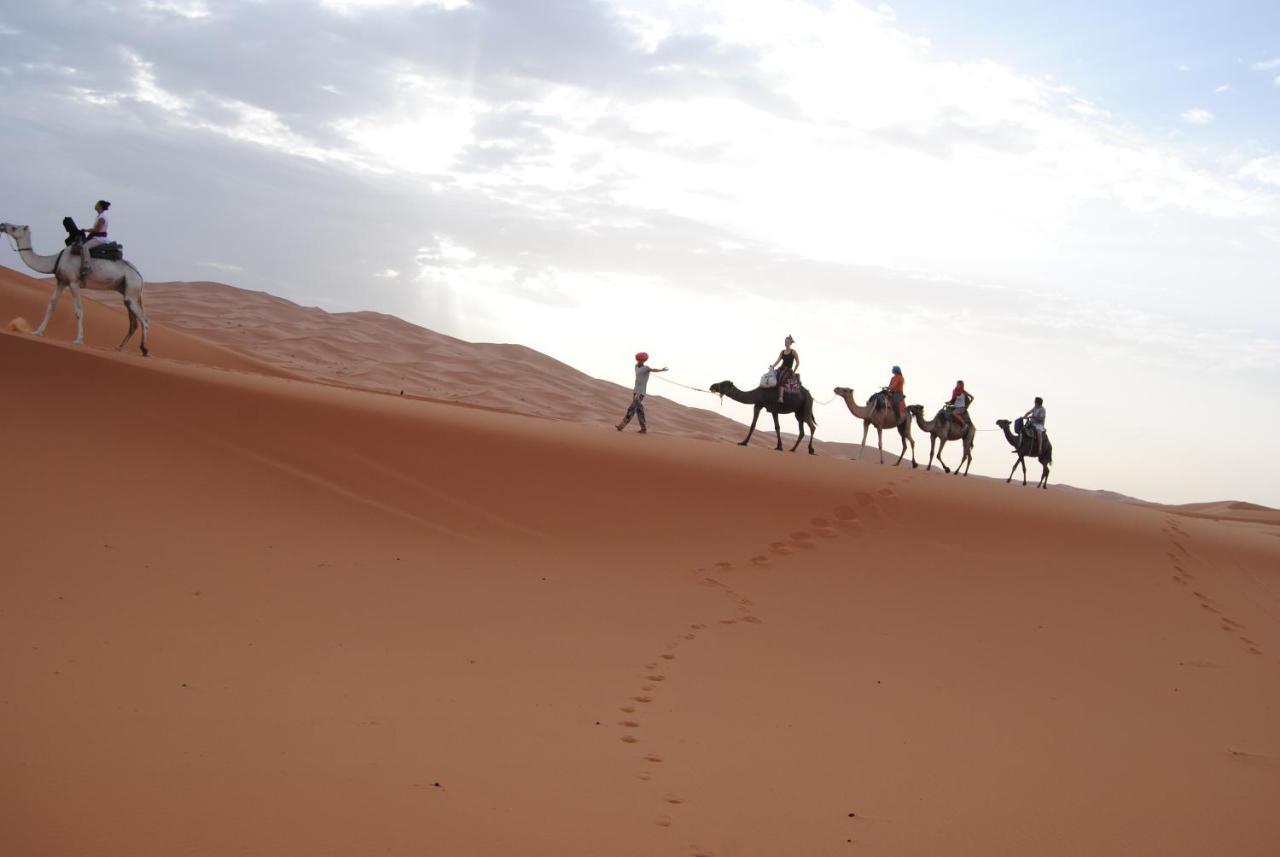 Erg Chebbi Stars Camp Merzouga Exterior photo