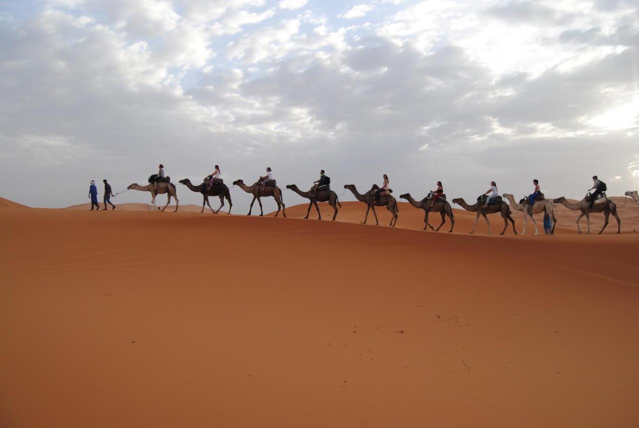 Erg Chebbi Stars Camp Merzouga Exterior photo